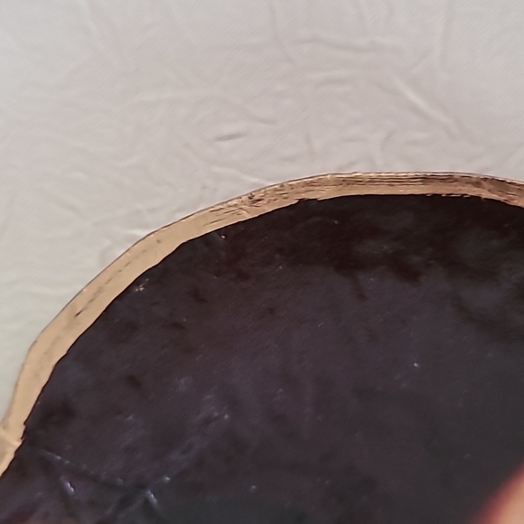 Queen Victoria TRINKET  SHELL (Handcradted) - Picture 4 of 6